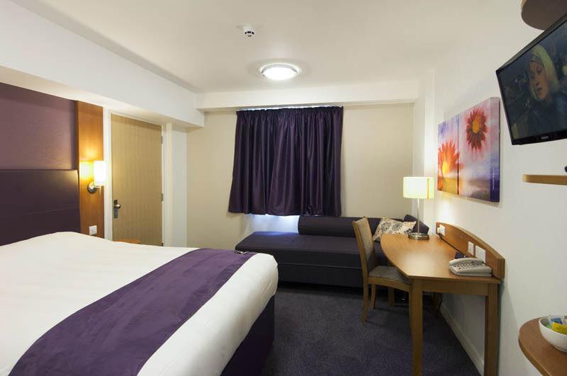 Premier Inn Birmingham South Rubery מראה חיצוני תמונה